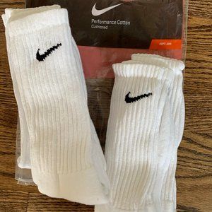 NIKE PERFORMANCE COTTON CUSHIONED WHITE SOCKS MENS